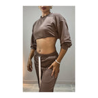 Conjunto buzo crop y pantalon chocolate